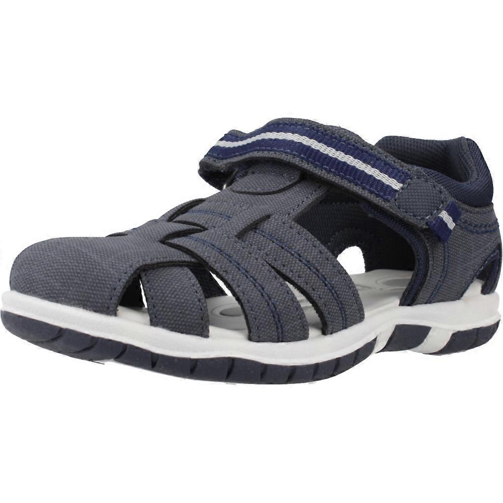 Chicco-pellavaiset sandaalit