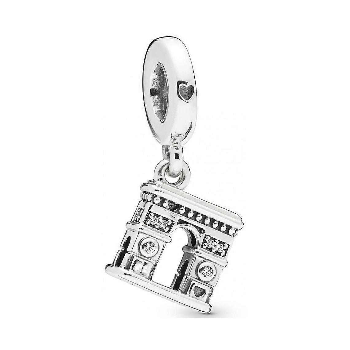 Charm during Pandora Moments Arc de Triomphe