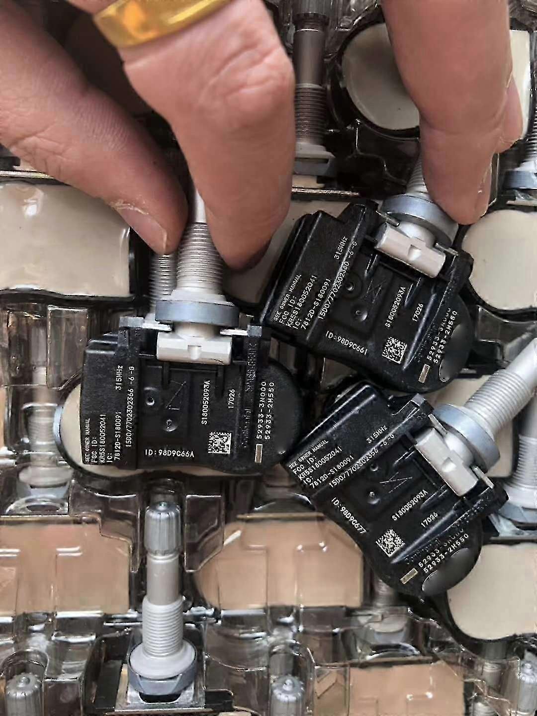 Compatible Applicable To Santa Fe Tire Pressure Sensor Tire Pressure Tpms Monitor 52933n000