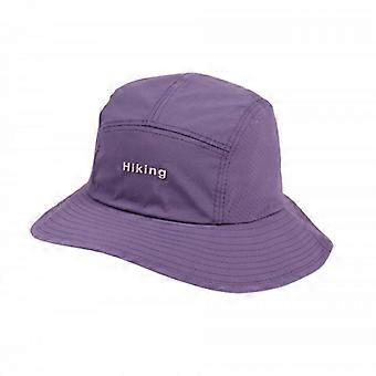 Lichtgewicht, ademende, sneldrogende bucket hat voor buitenactiviteiten zoals wandelen, met brede rand en UV-bescherming.