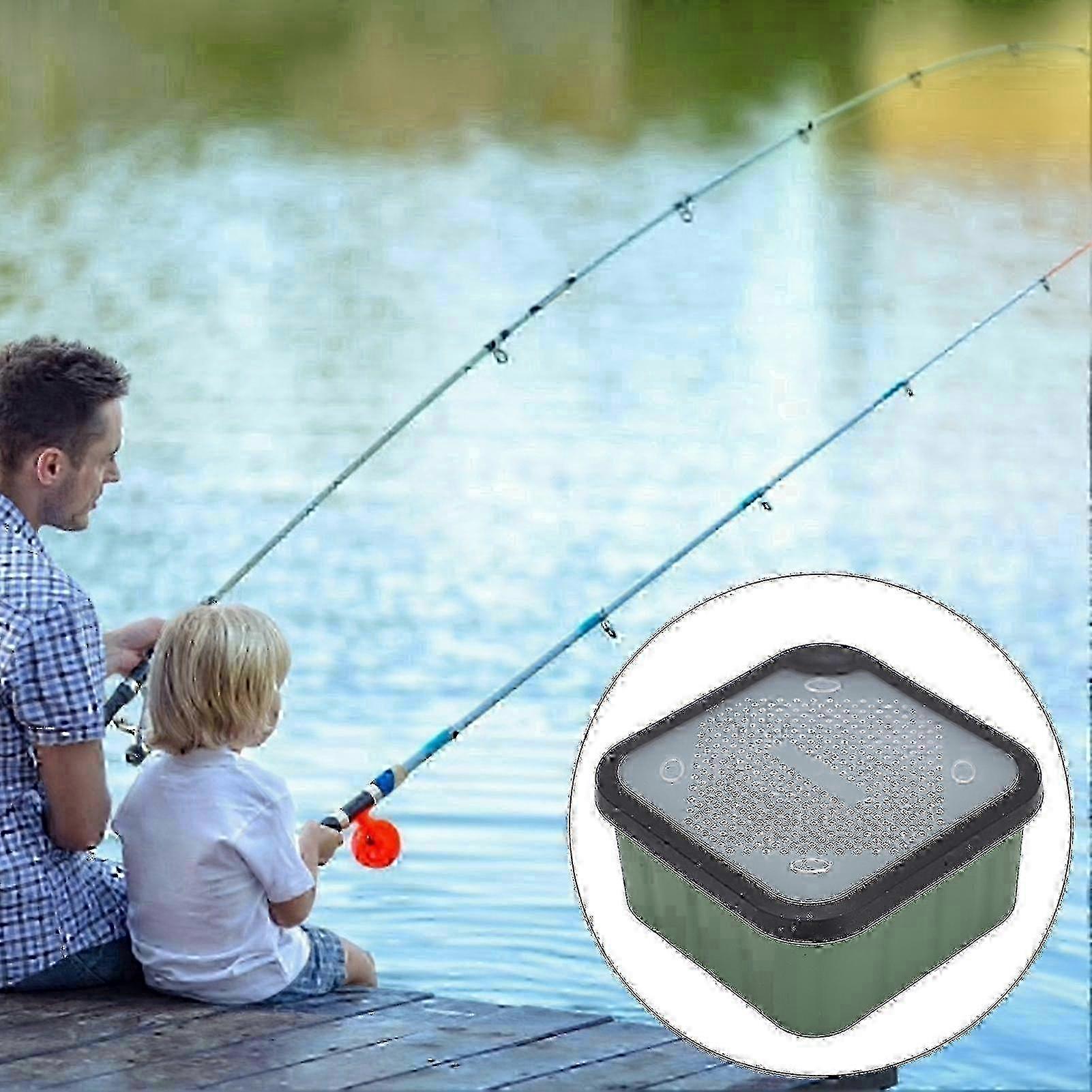 Green Large Ventilated Fishing Bait Box Durable PP Plastic