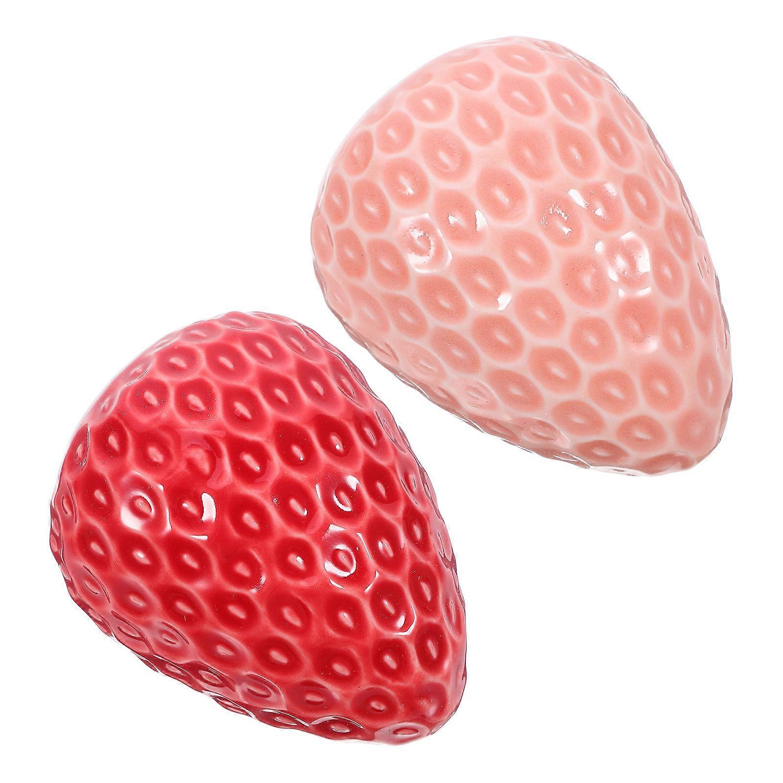 Ceramic Shaker 2Pcs Strawberry Shaped Kitchen Accessories Assorted Color Storage Containers