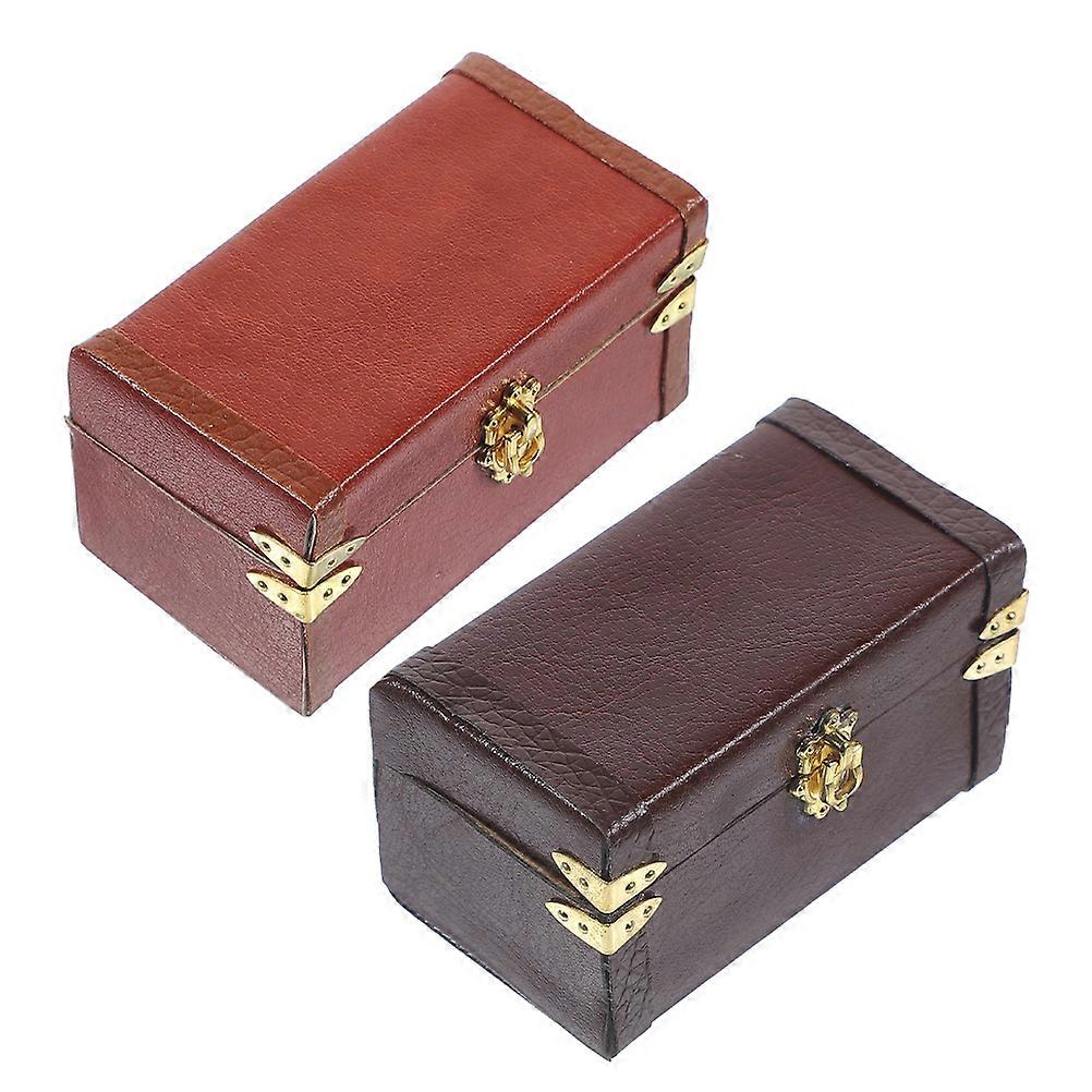 2pcs Mini Vintage Dollhouse Suitcases Small Travel Trunk Ornaments for Mini House Accessories Smooth Rounded Surface Red & Dark Brown Retro Style