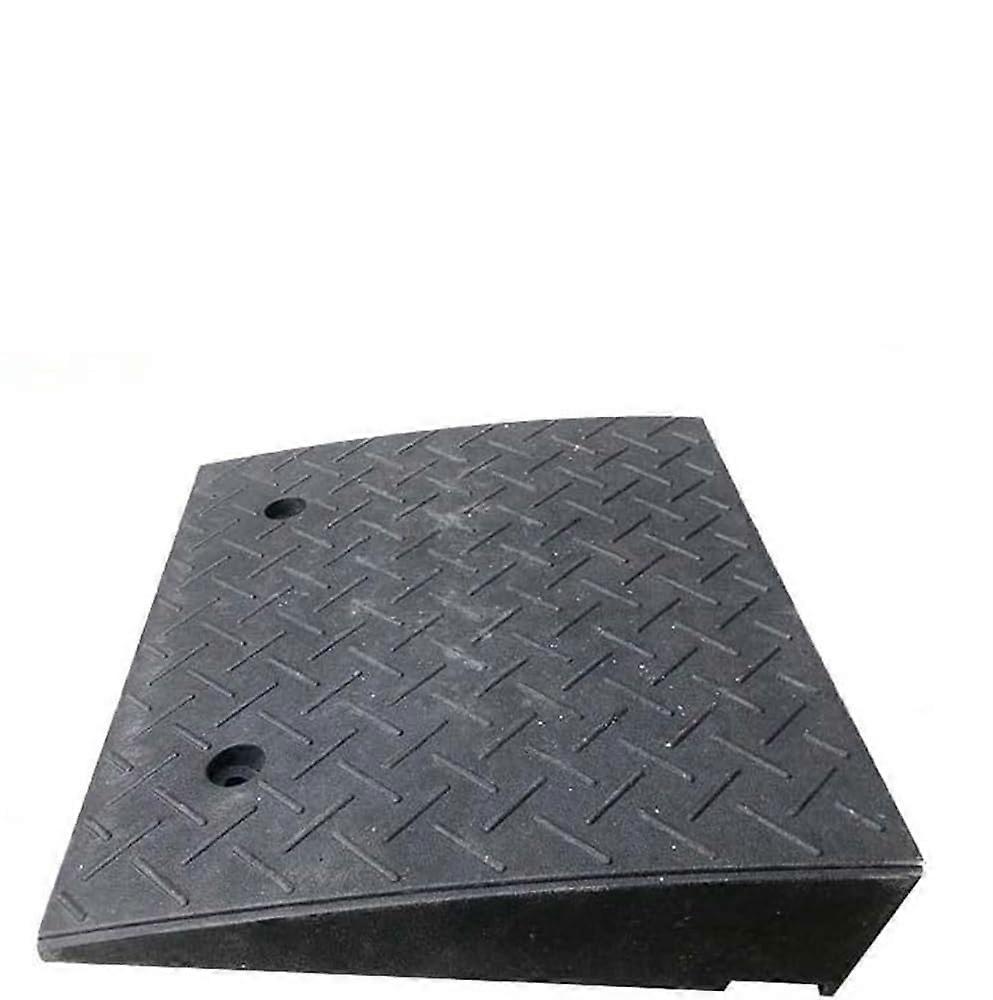 Curb Ramp Rubber Threshold Ramp Angled Entry 50x50x17cm 6600 Lbs Load Capacity One Color Kerb Ramp