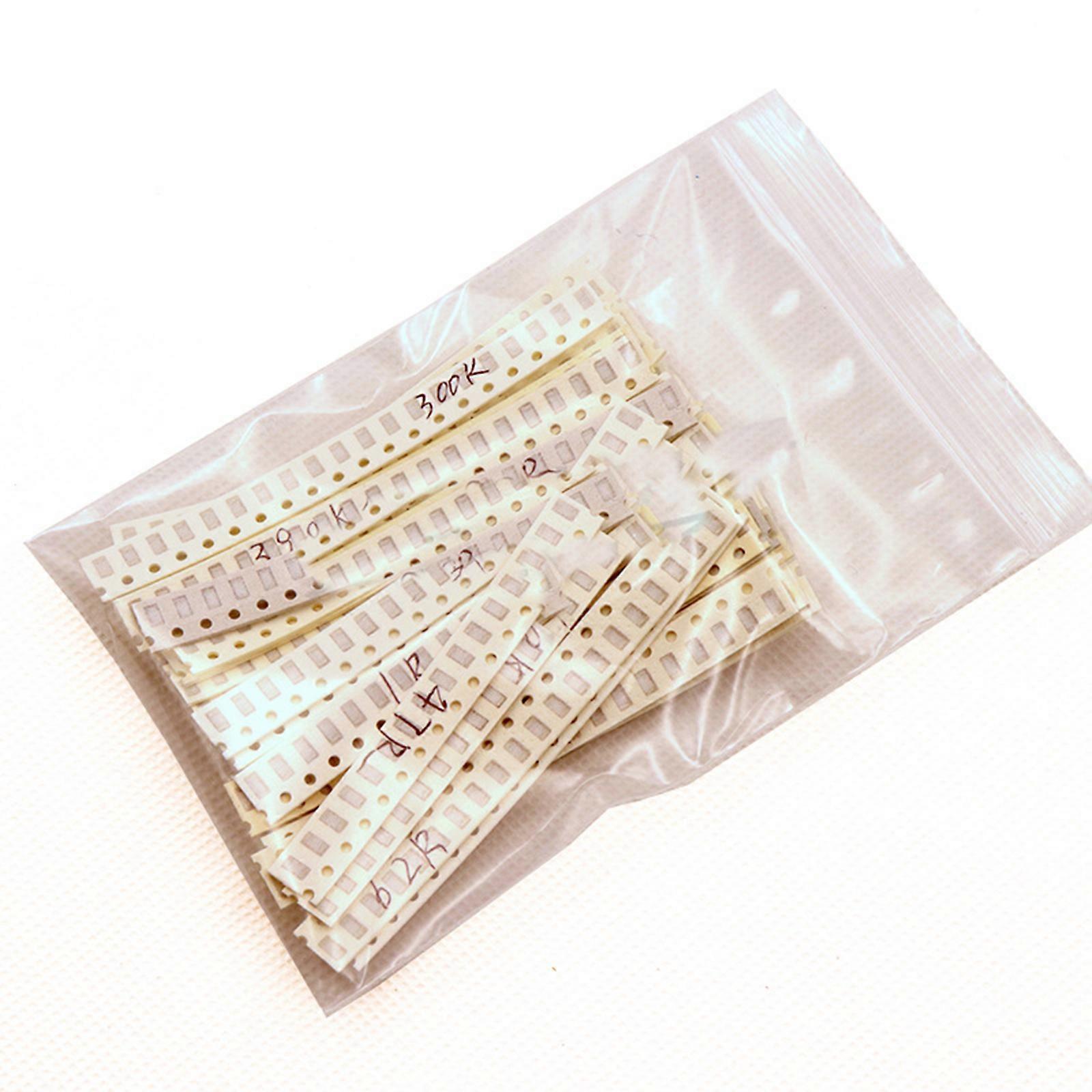 Assorted Set of 660pcs Chip Resistor Varieties Diverse Selection 3R3、5R1、10R、22R、47R、62R 、82R、150R、330R、470R etc Multicolor