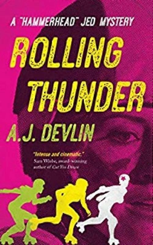 Rolling Thunder - A.J. Devlin - Paperback - Engelsk bok - Referanse