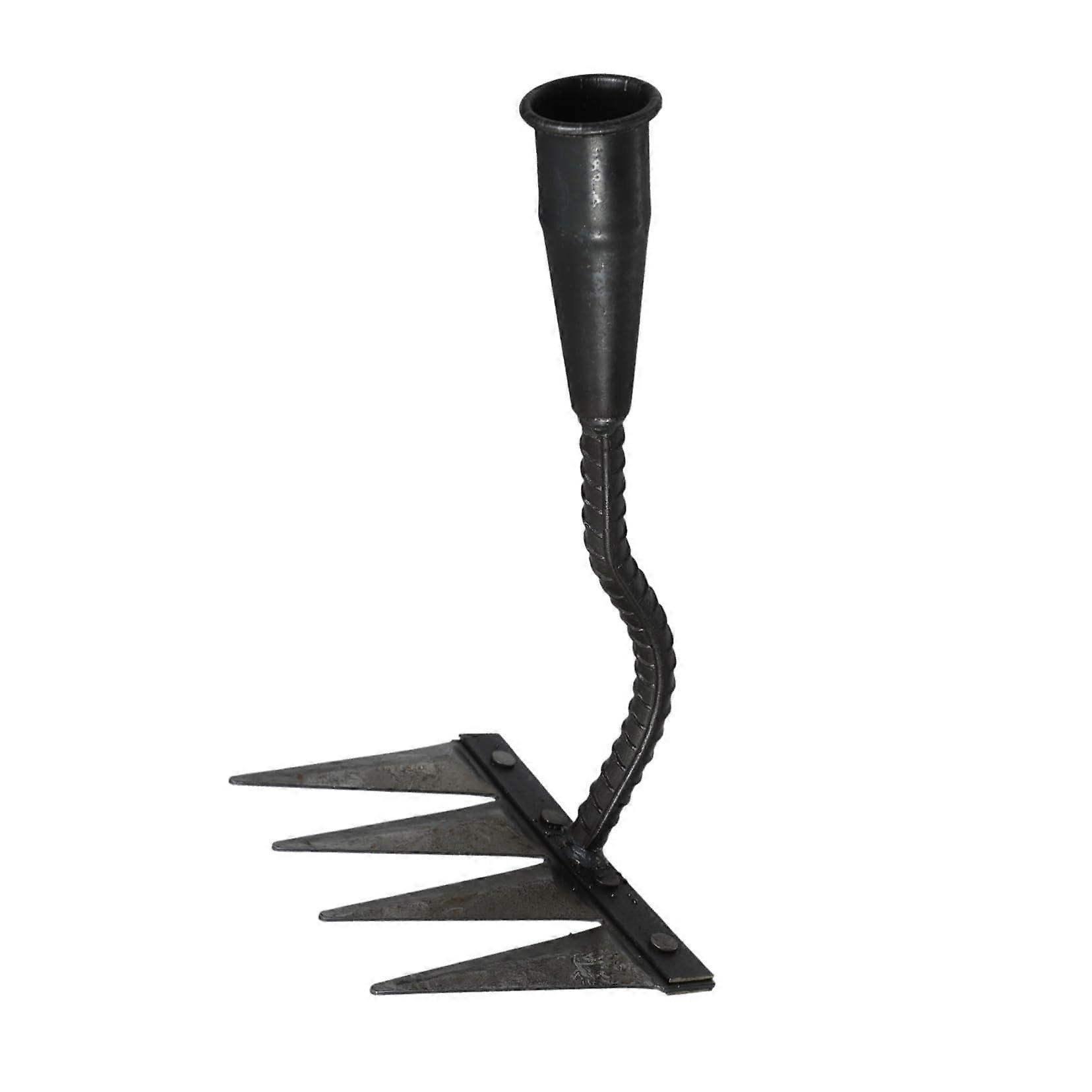 Sturdy small rake for weeding and loosening, ideal for garden lawn care and metal rake for garden enthusiasts