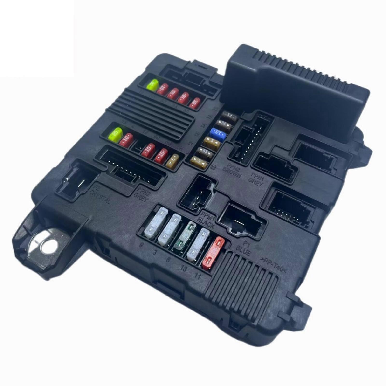 8200306032 8200306033 8200306033B 65066A Car Engine Fuses Box Engine Control Module Assembly Fit for Scenic 2 Spare Part