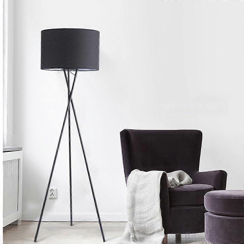 Modern minimalist fabric floor lamp – soft lighting, natural texture, designed for contemporary living rooms and bedrooms