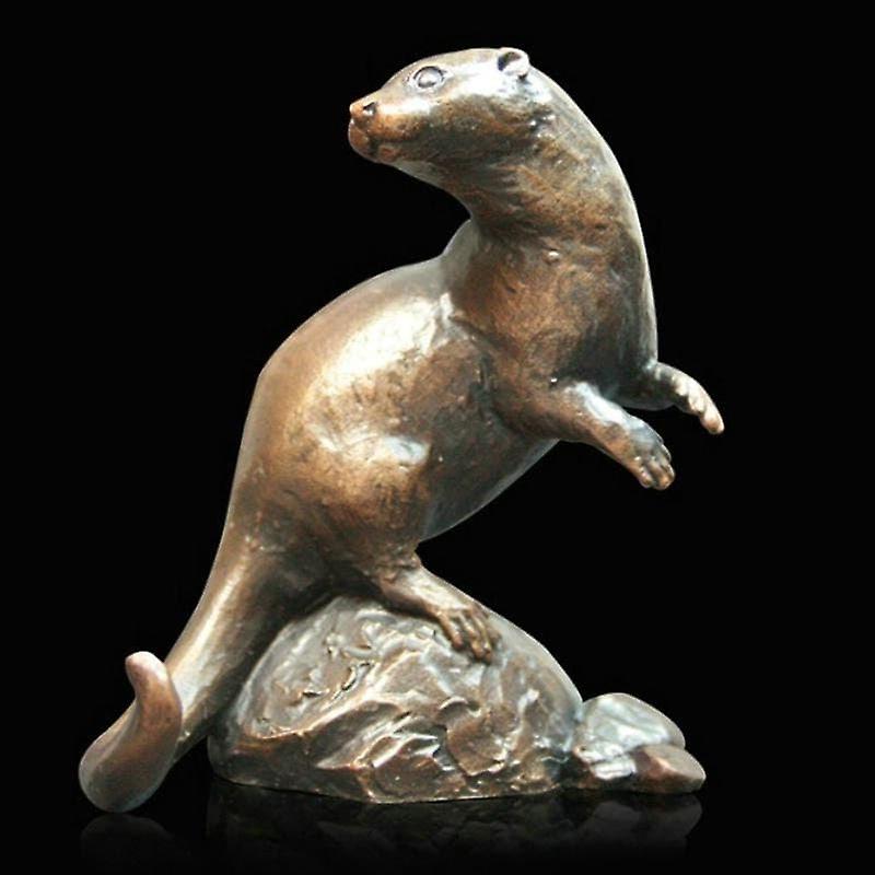 Small Otter Sculptures & Statues