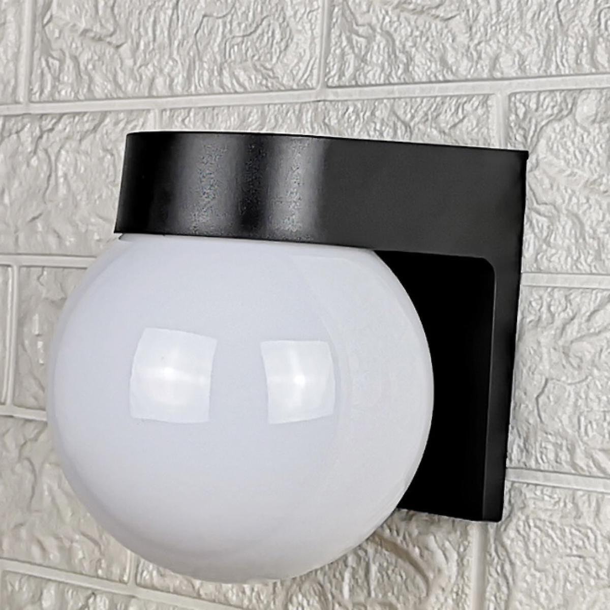 Cream ground balcony