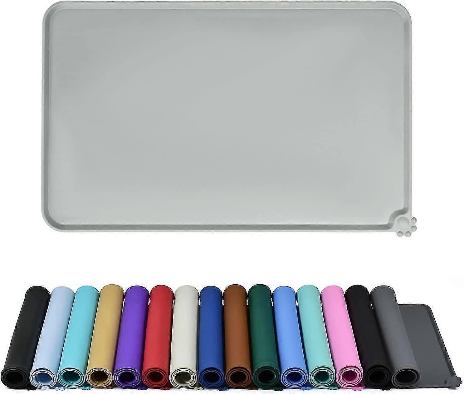 Waterproof and Non-Stick Pet Bowl Mat with Durable Silicone Padding for Dogs and Cats - Versatile Grey Design