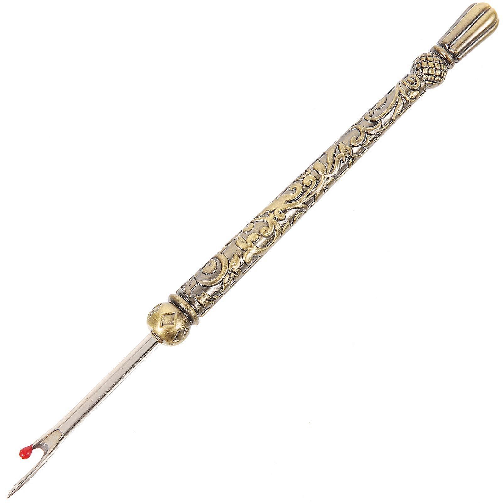 Efficient Seam Ripper with Professional Features for Enhanced Sewing Experience