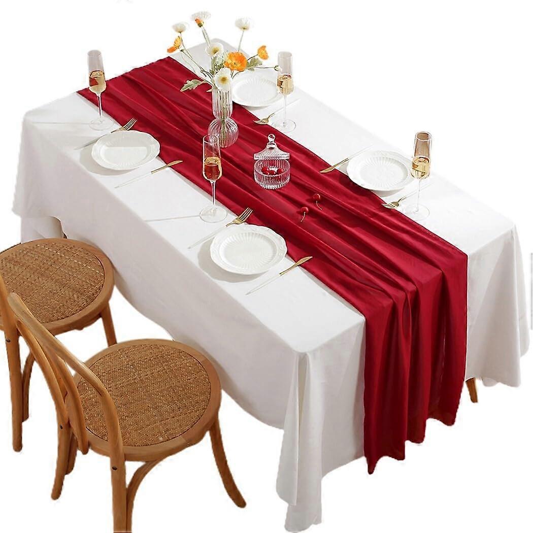 Simple table runner, solid color, 68.6 x 299.7 cm, decoration for modern table settings, onesizefitsall, polyester, no gemstones.