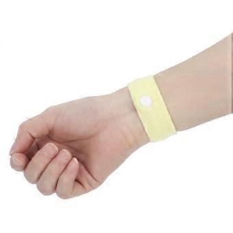 Cinturino da polso da viaggio Braccialetto portatile Cinturino per adulti Adolescenti Bambini Donne Uomini Modello a forma di cuore giallo