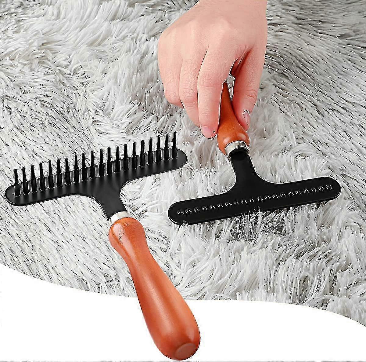 Handheld Carpet Rake - Revive Carpet Fluffiness & Remove Hair