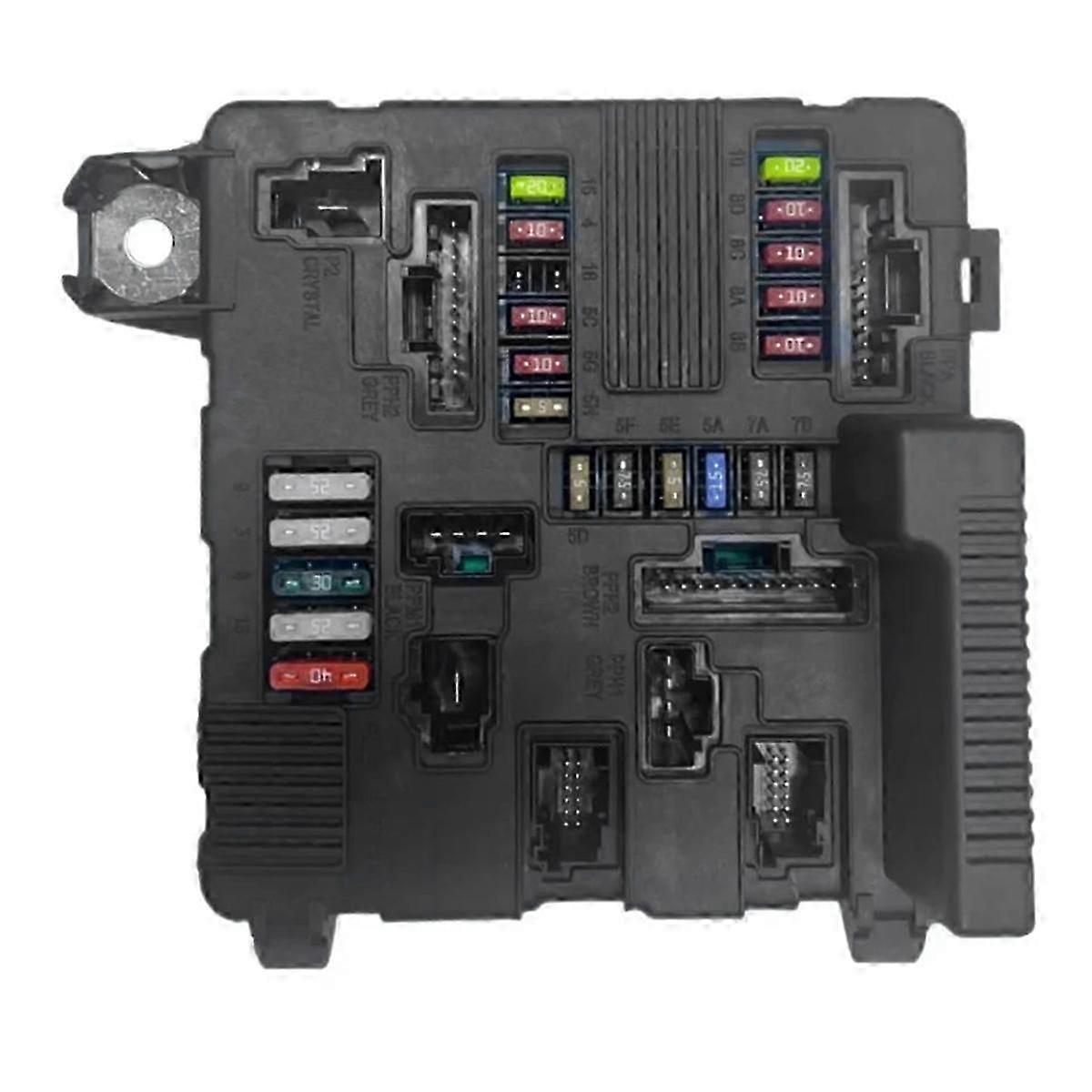 unique 8200306033 Engine Fuse Box for II 1.9 Scenic 2002-2006 High Quality Auto Parts 8200306032 5118399300 8200262385