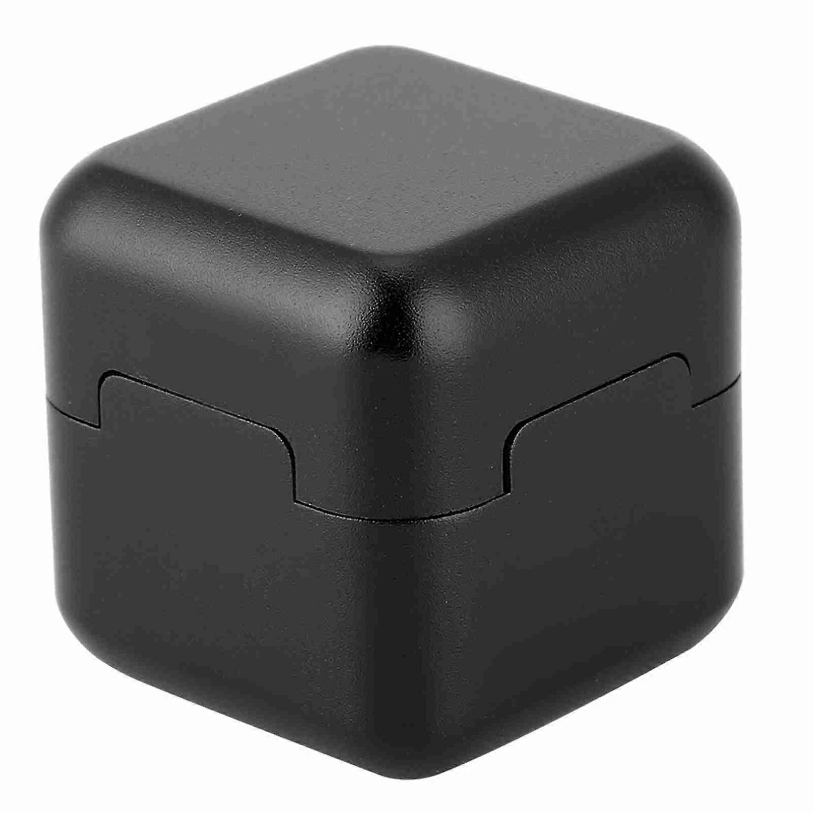 Portable Aluminum Pool Cue Chalk Holder (Black)