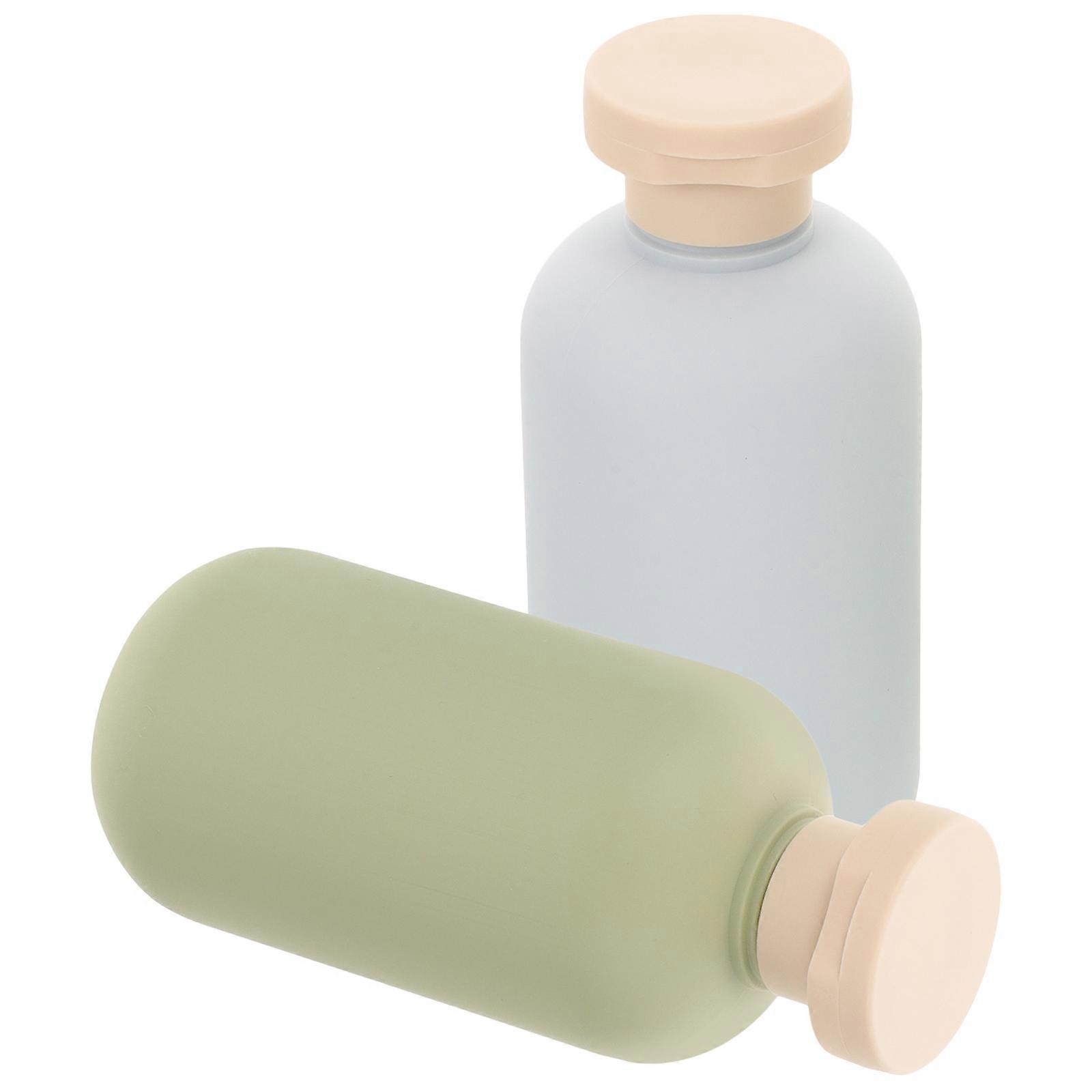2pcs Squeeze Bottles Refillable Travel Bottles Lotion Bottles Shampoo and Conditioner Bottles 200ml