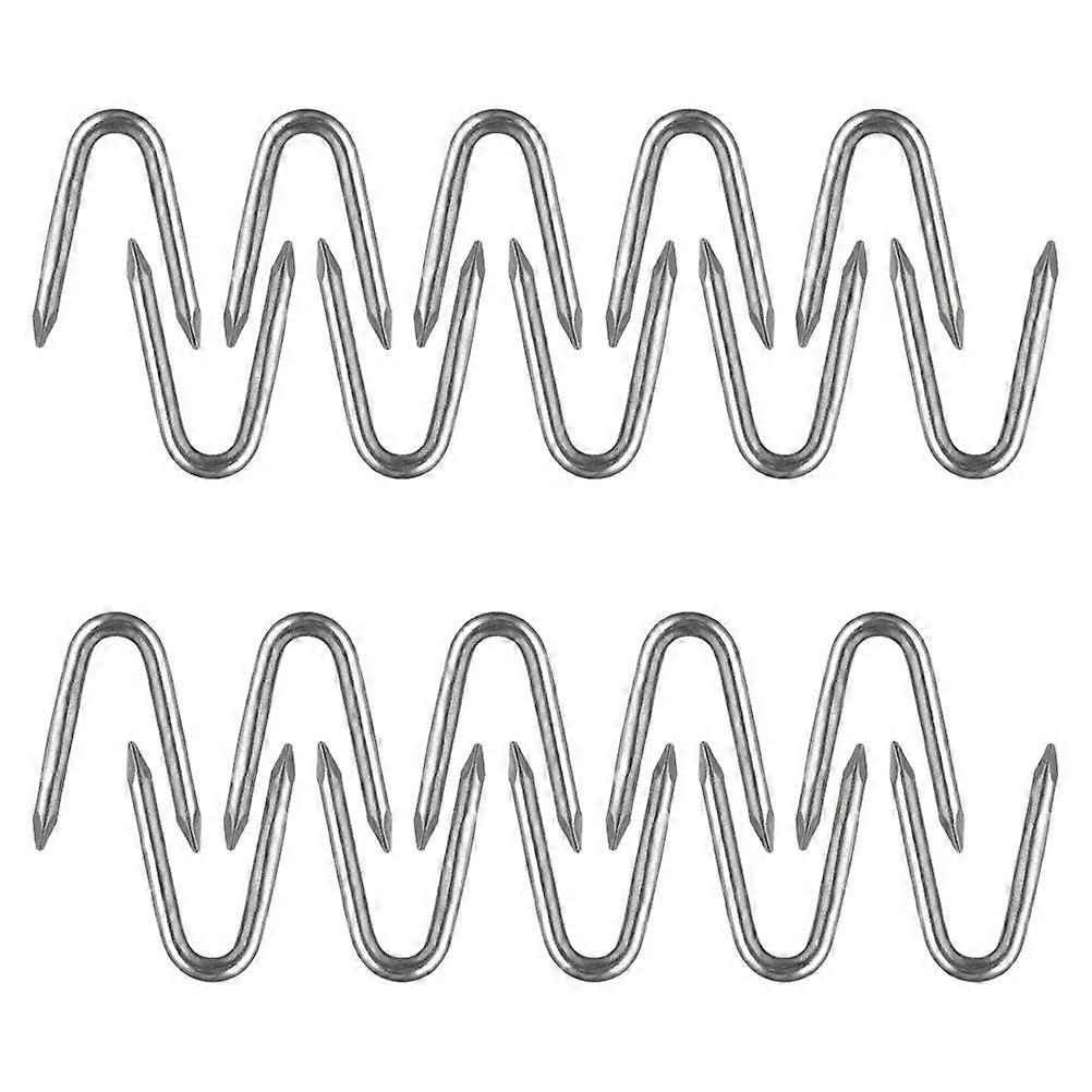 Silver Iron Riding Staples for Wire Fencing with 1 Bag Quantity