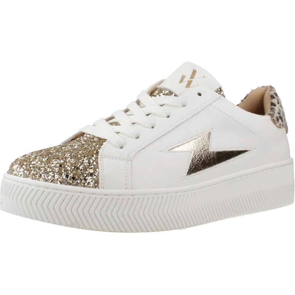 Vanessa Wu Sport / Ellen Trampki