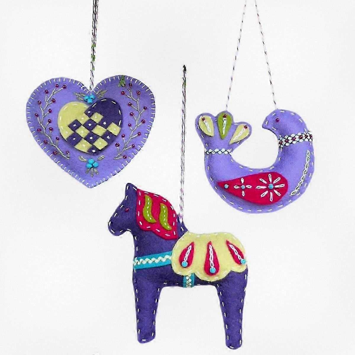 Scandinavian Folk Style Handmade Felt Embroidery Kit with Horse Bird and Heart Designs for Home Decor