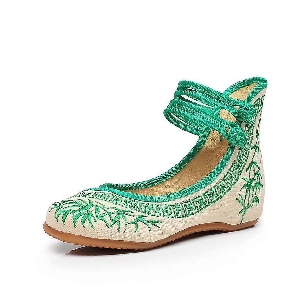 Bambou style chinois porcelaine bleue et blanche brodée chaussures en tissu printemps et automne dames chaussures simples brodées