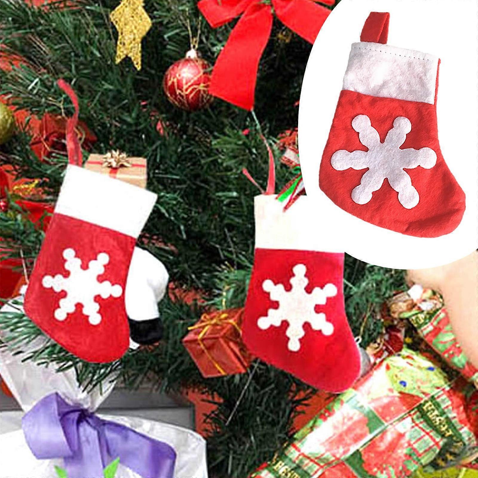 Begine 4Pc Christmas Snowflake Socks Knife and Fork Set, Round Dining Table Mat Set for 4, compatible with holiday home decor