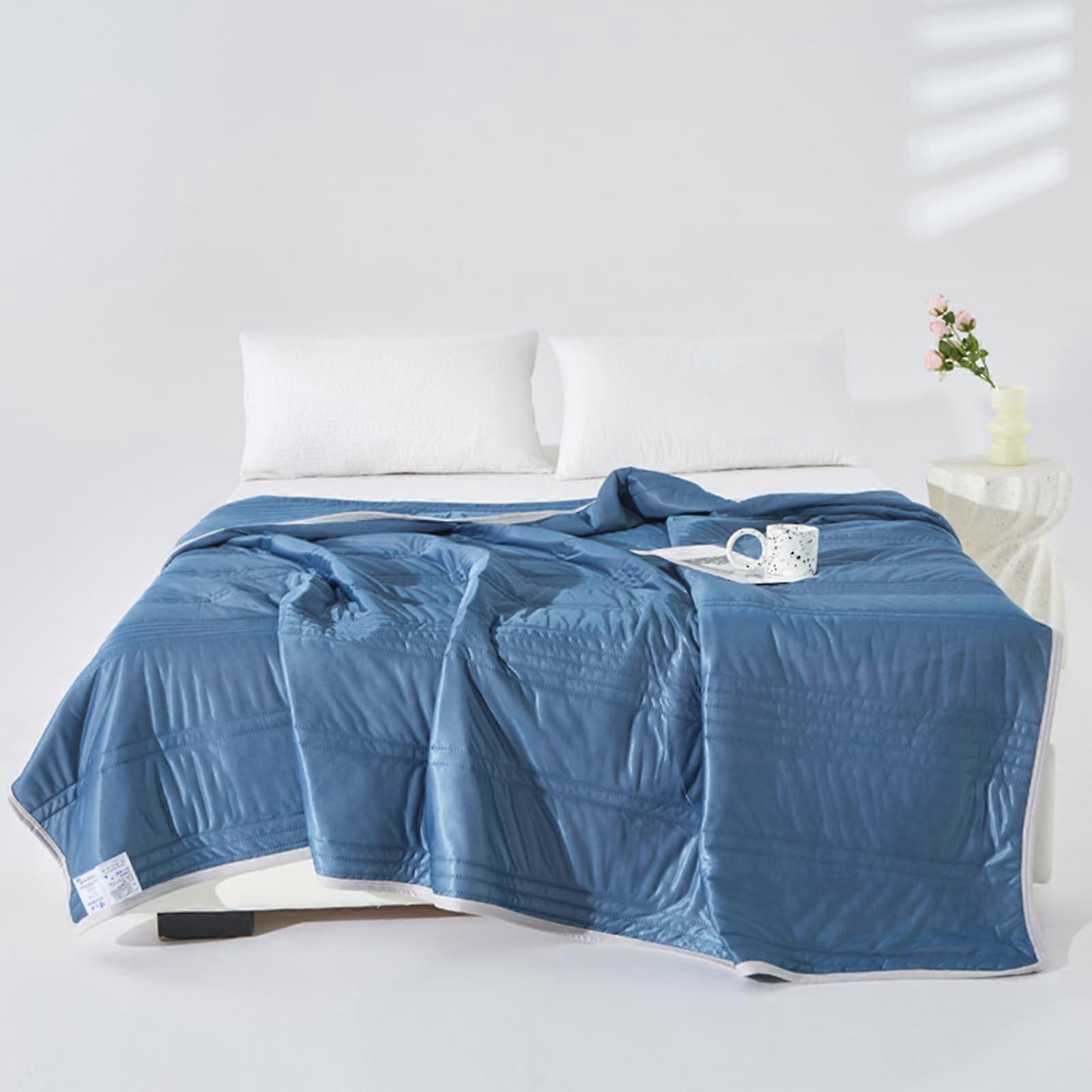 Lightweight Quilted Bedspread Solid Colour Summer Duvet Blanket for Single Double Bed Blue Stripes 200x230cm