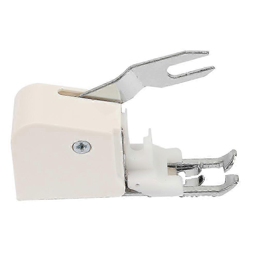 Multifunctional Synchronous Feeding Presser Foot for Various Materials