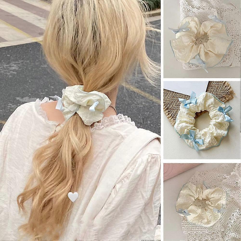 Suloinen tyttö, kesäinen vaaleankermankeltainen keijukaisen kauneusrusetti, suuri söpö