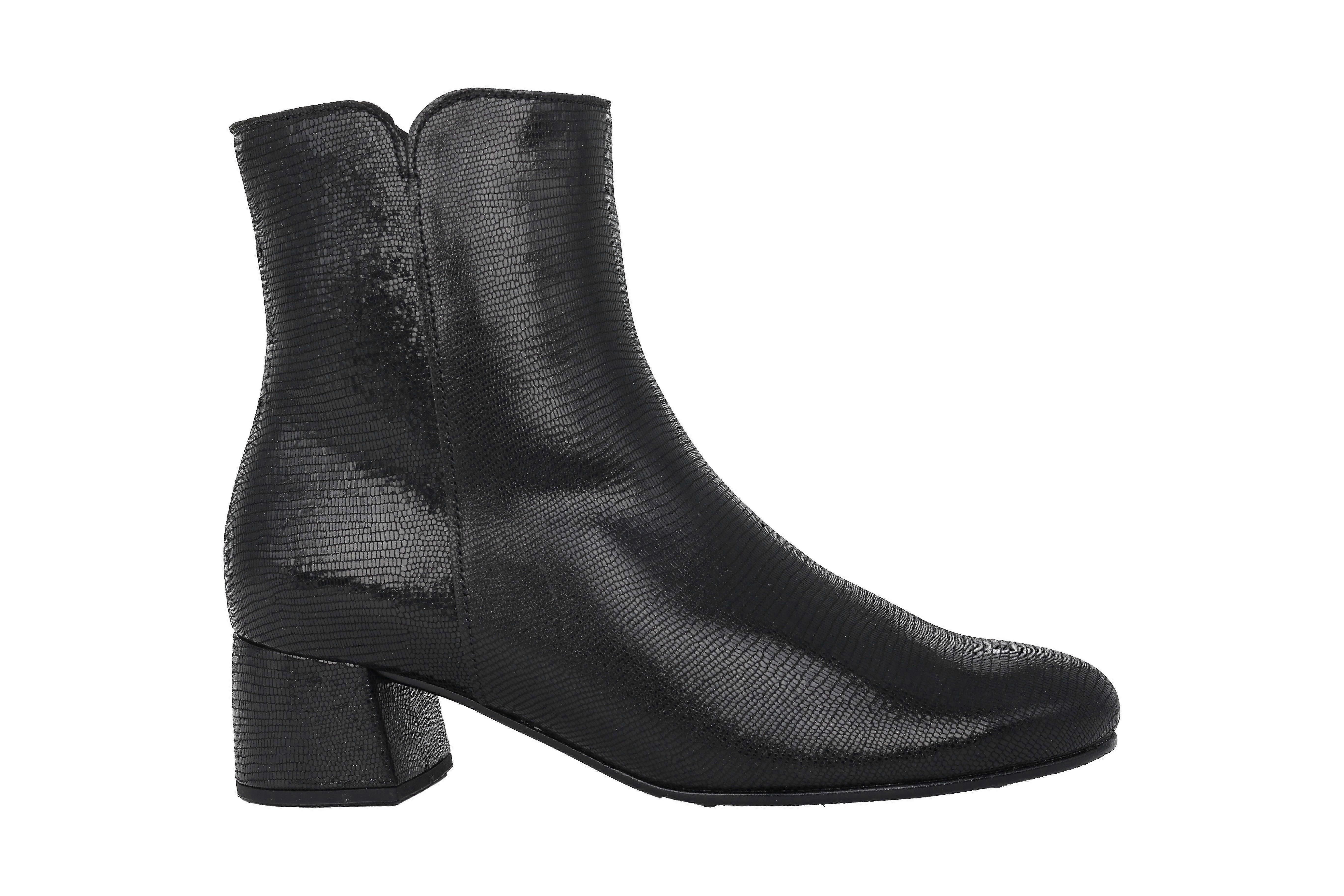 Gabor 55.680.37 - women's boot