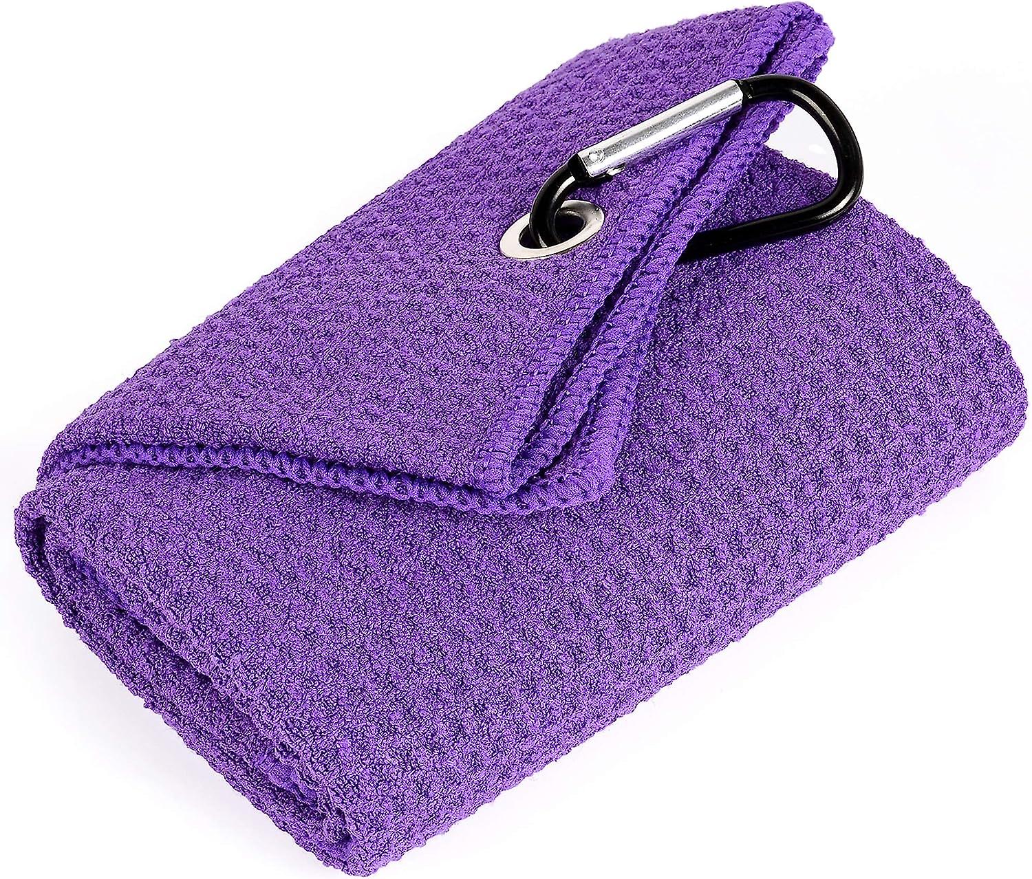 Microfiber golf towel with waffle pattern  carabiner clip
