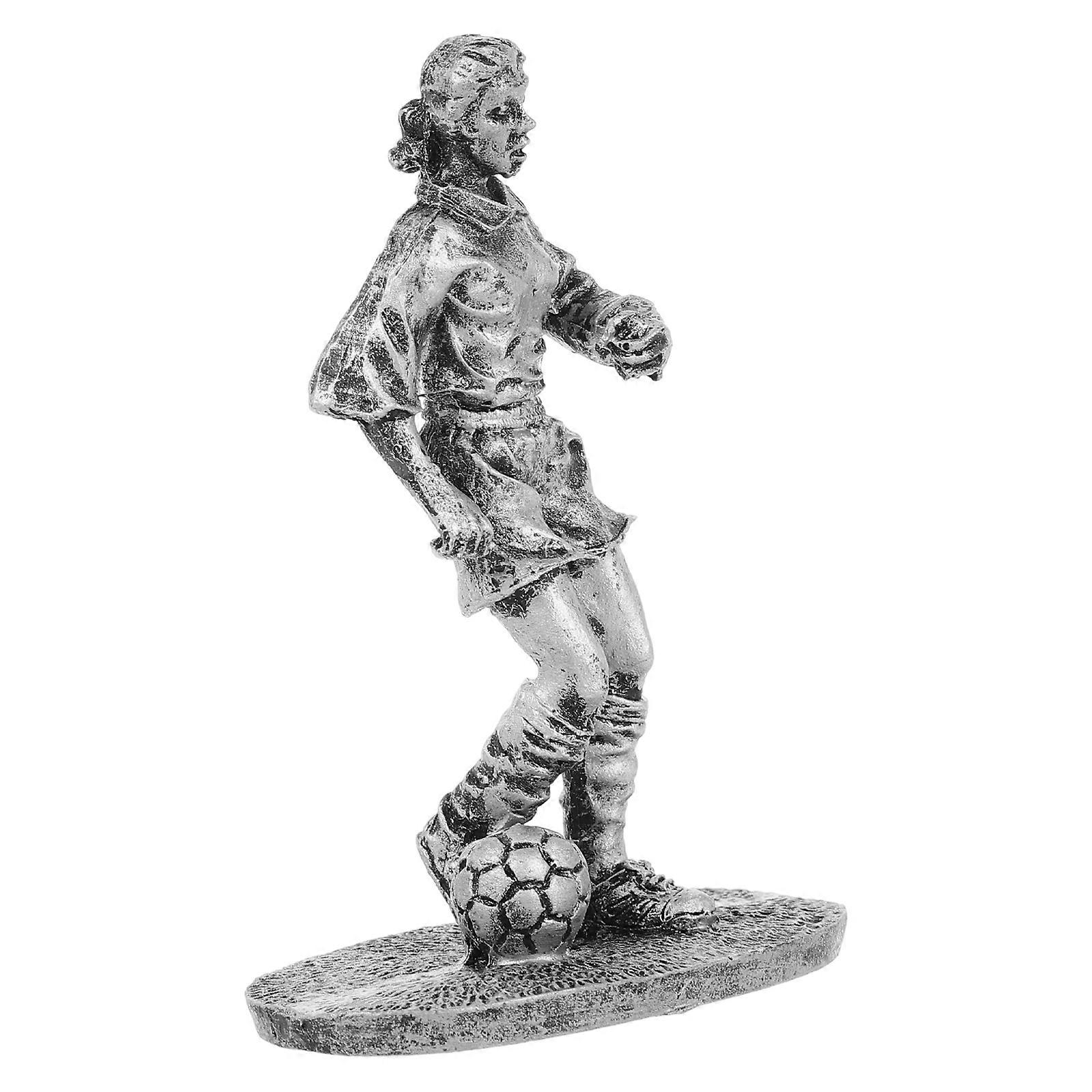 Delicate Resin Football Player Ornament for Desktop Compact Decoration to Enhance Football Gameplay and Learning Experience