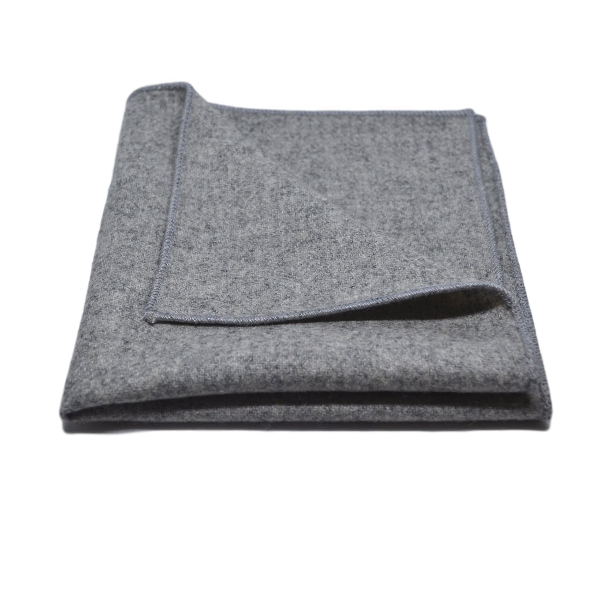 Stonewashed Medium Grey Bow Tie & Pocket Square Set