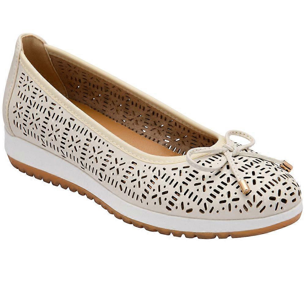 Lotus Helen Womens Pumps