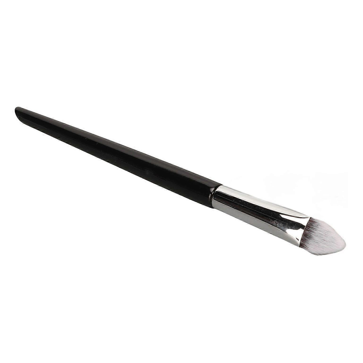 Under Eye Concealer Brush - Perfect Makeup Tool for Flawless Coverage