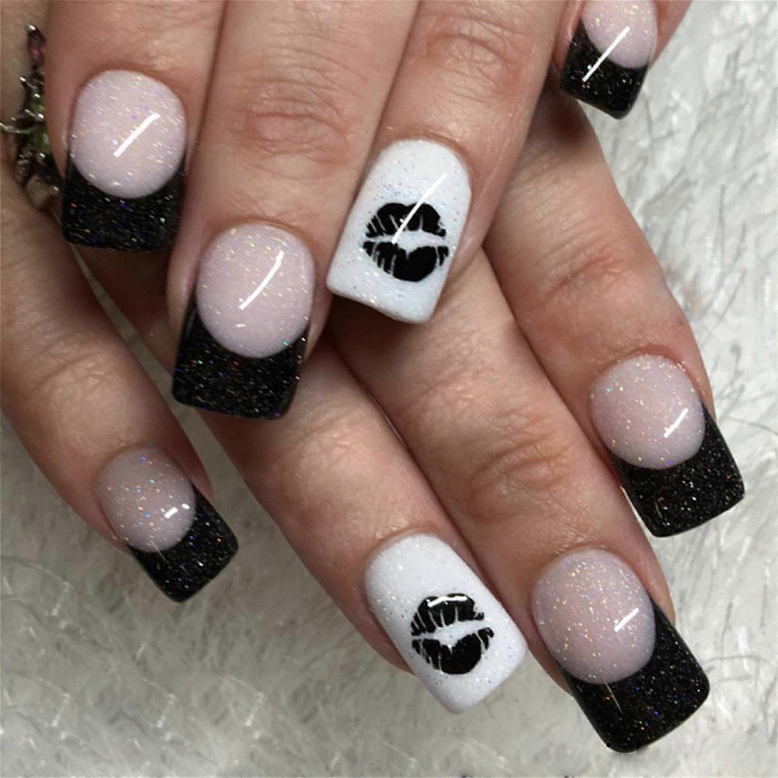 Square Press On Nail Kiss Glitters Fake Nail Glues On Nail Artificial Acrylic Nail 24pcs Stick On Nail for Women Girls