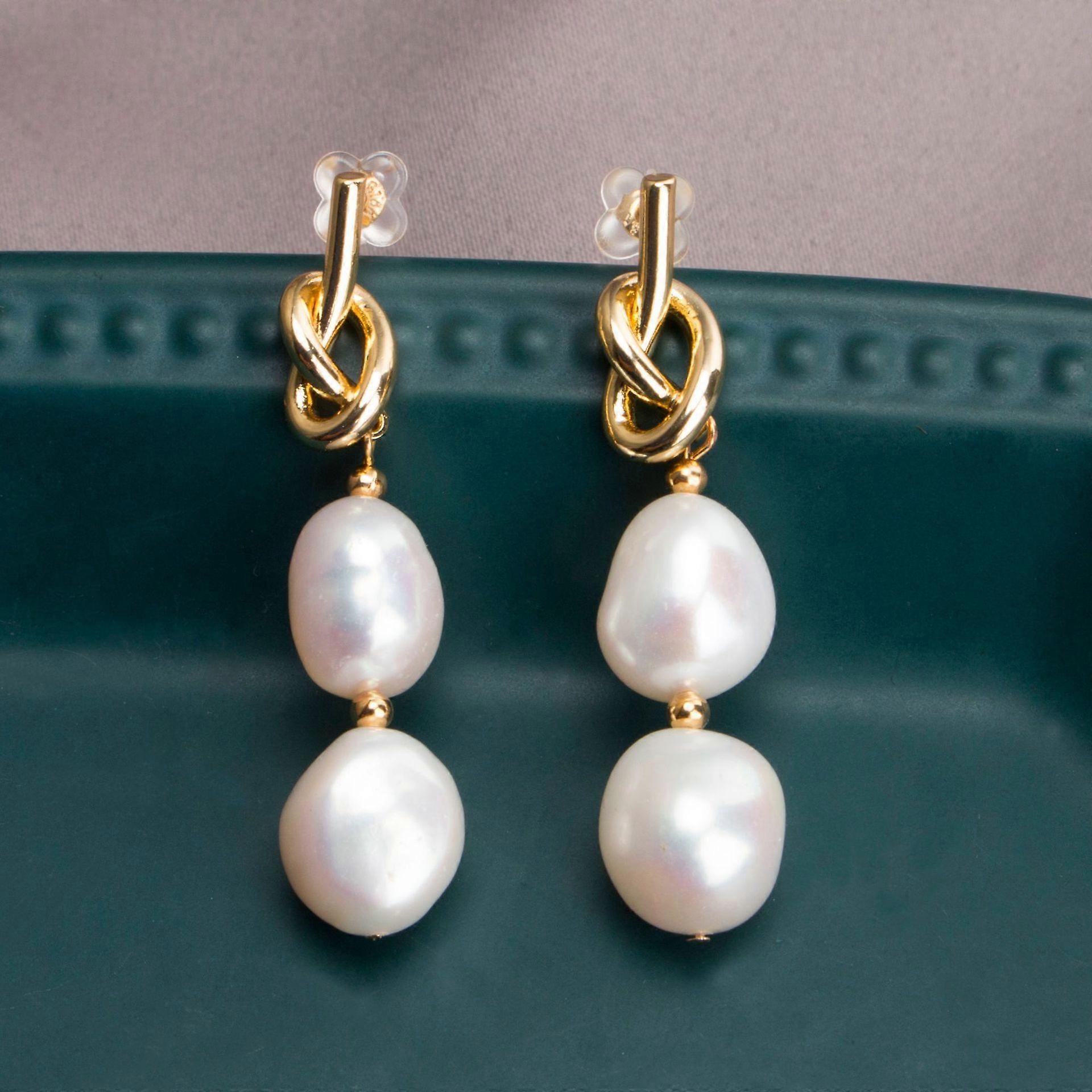 Freshwater Cultured Pearl White Button Stud