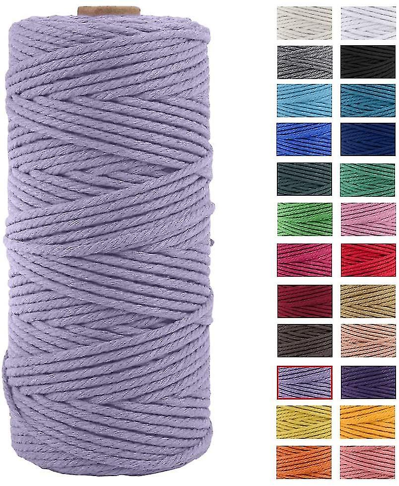 マクラムロープ。太い天然コットン糸で。壁掛けのための4プライマクレームロープ。ハンガー