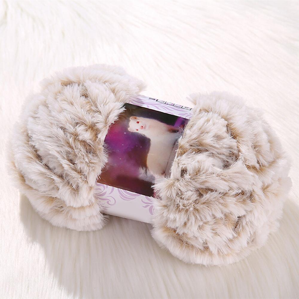 Thick Chenille Yarn Soft Skin Friendly Bulky Fluffy Knitting Yarn for Crocheting Blanket Caramel White