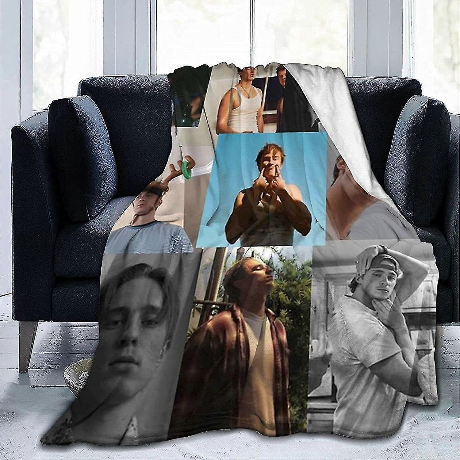 روبرت باتينسون لينة ذو مطعم بطانيات مريحة ودافئة من الصوف الفانيلا بطانية ستوكات مضادة للبيلينغ أفخم Bljvrivjh4054