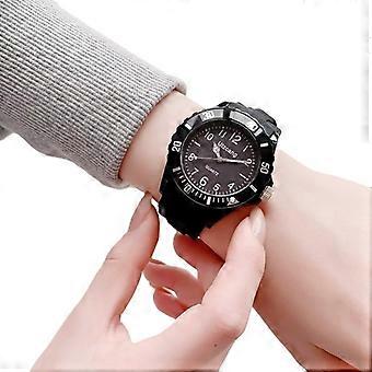Waterproof and drop-resistant colorful jelly-style watches for primary school boys and girls. Light purple