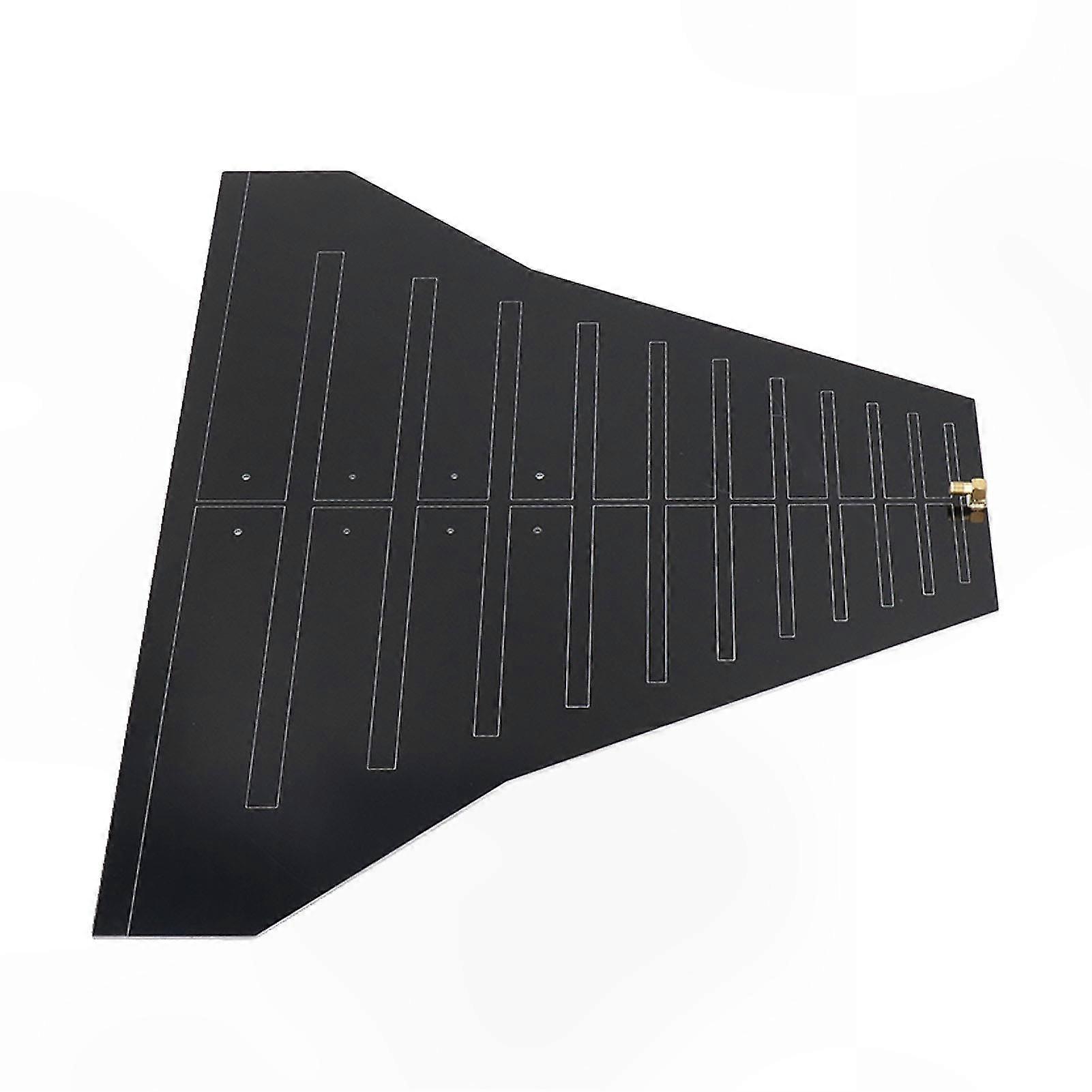 UWB Antenna 30MHz-1GHz for Broadband Applications