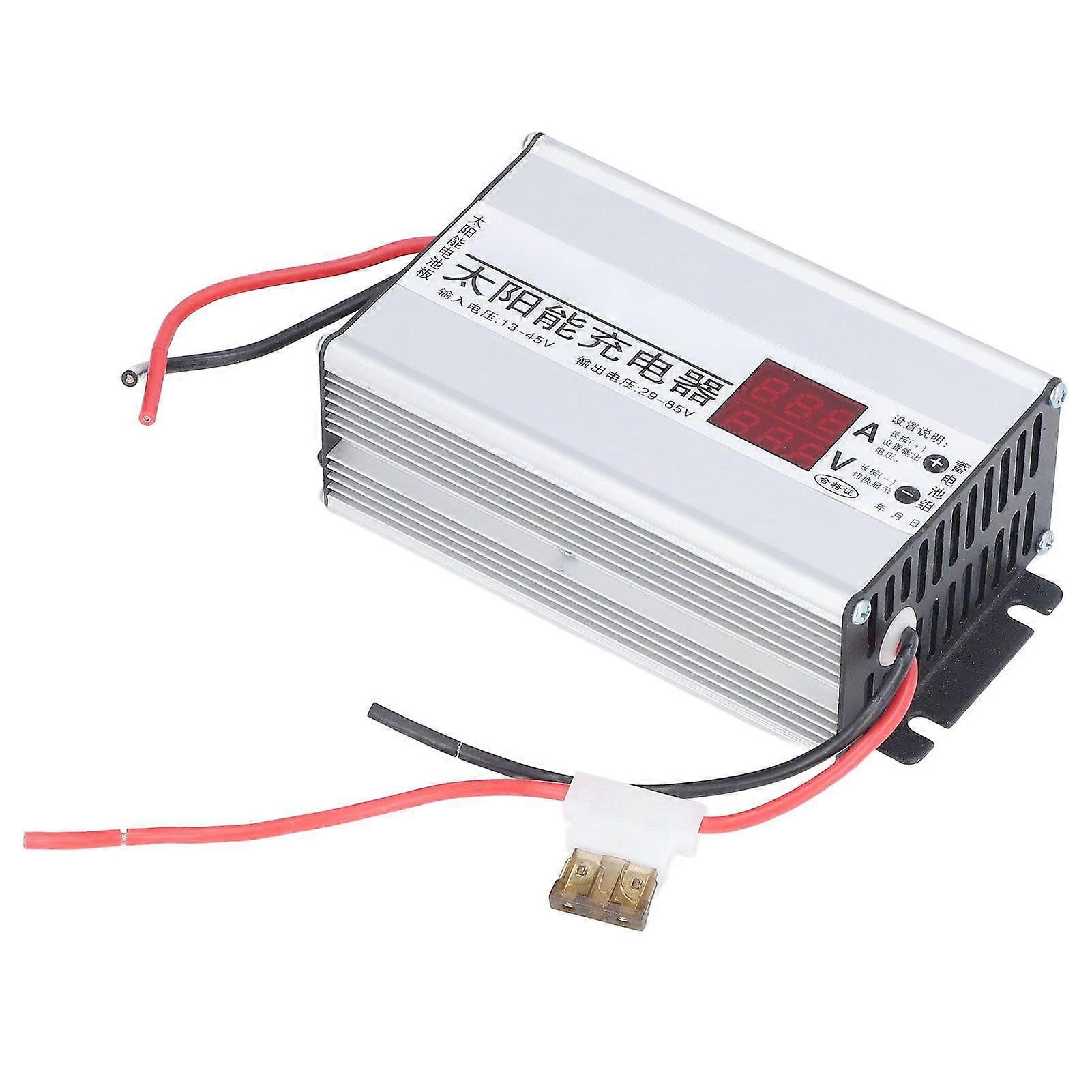 MPPT Solar Charge Controller with Display for Electric Vehicles, Dual Input and  Efficiency