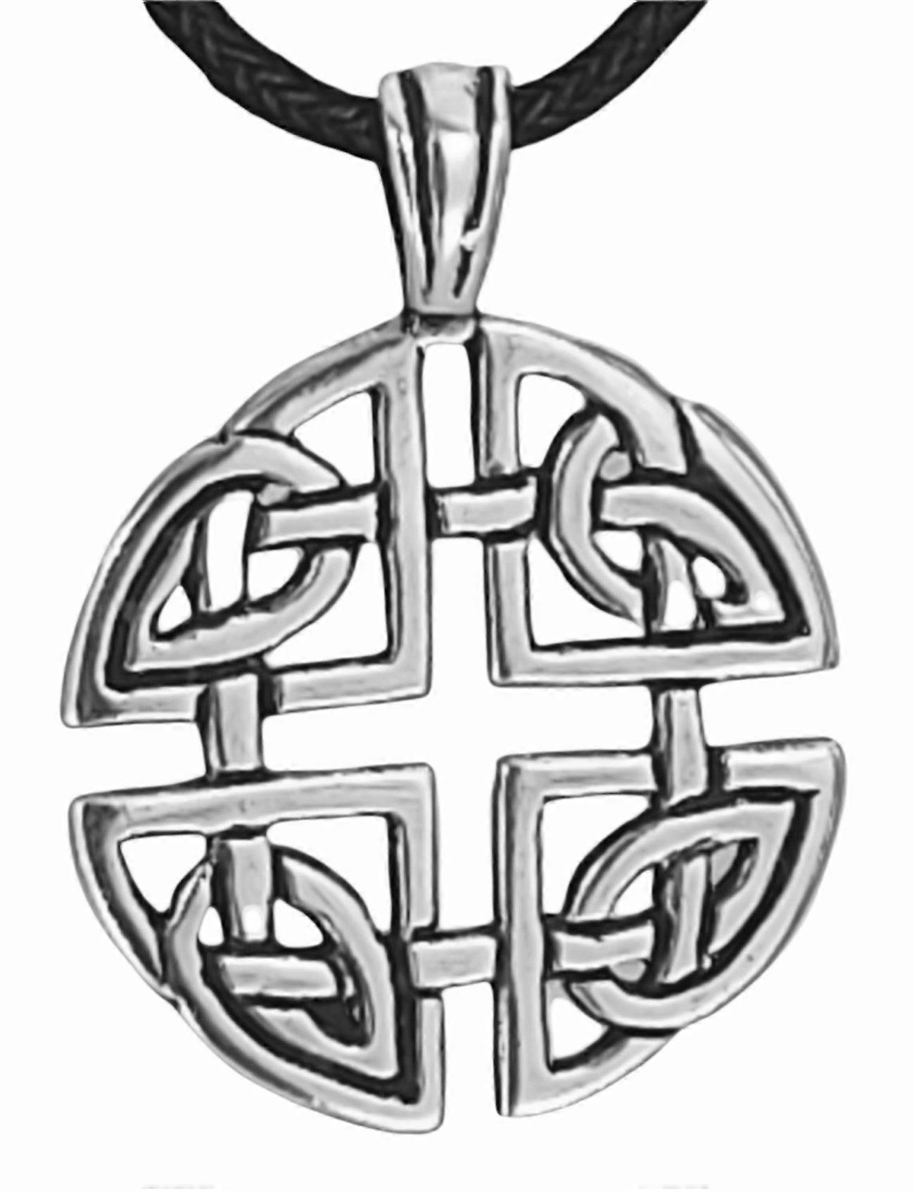 Celtic Knot 109 with Snake Chain - Silver