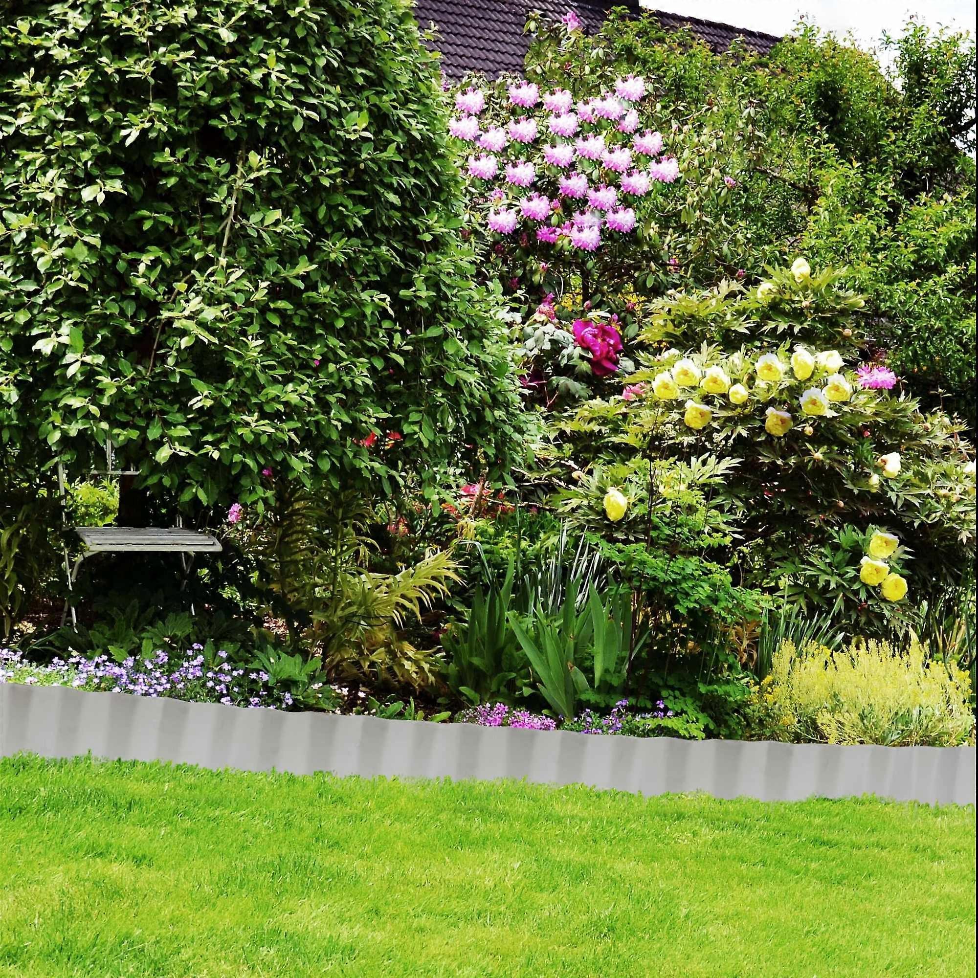 10m Metal Lawn Edging