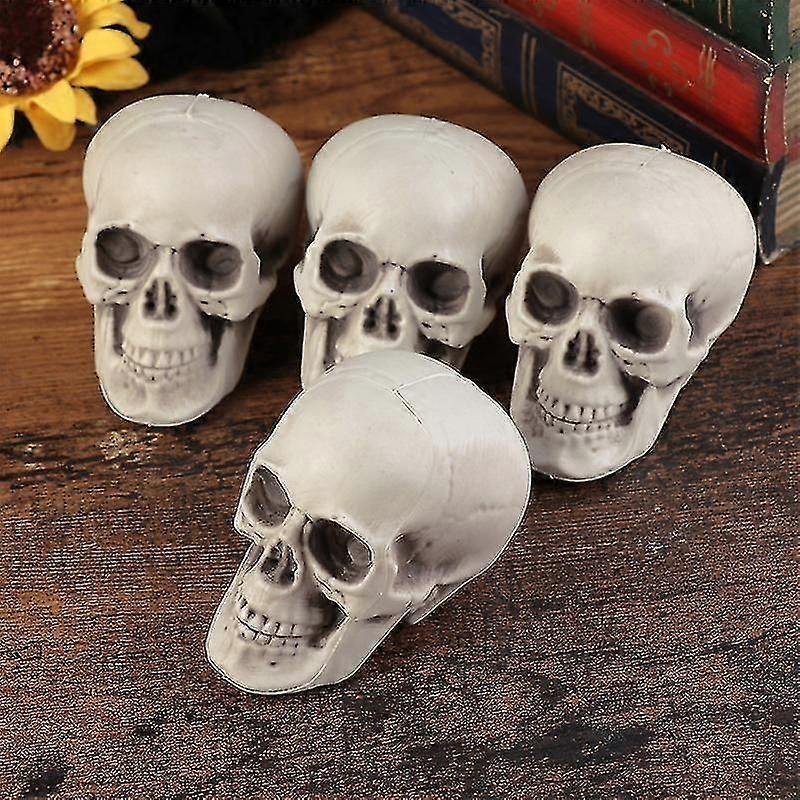 2pcs Plastic Skull For Halloween Decorations