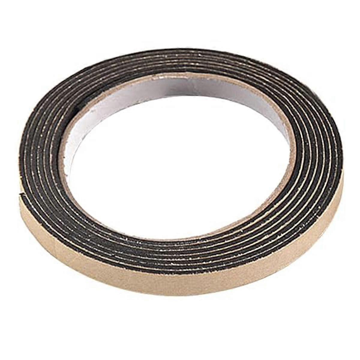 Table Grip Tape Wraps Around the Racket Handle to Provide Comfortable Grip Control