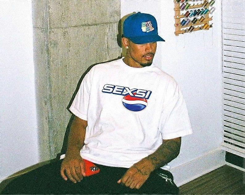 ريترو بيبسي سيكسي تي شيرت مضحك | للجنسين | كلاسيك فيت | قميص عصري | ميمي مضحك-AQP236